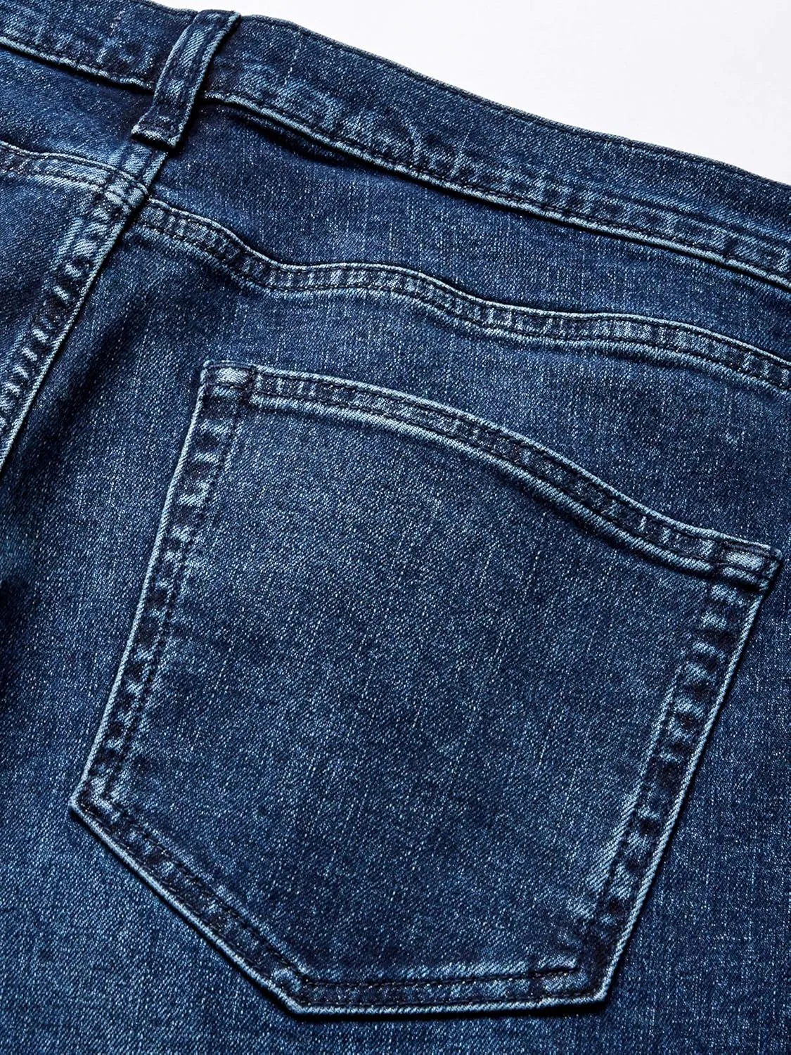 Amazon Essentials Men's Slim-Fit Jeans - Comfort Stretch Straight (Previously Goodthreads)